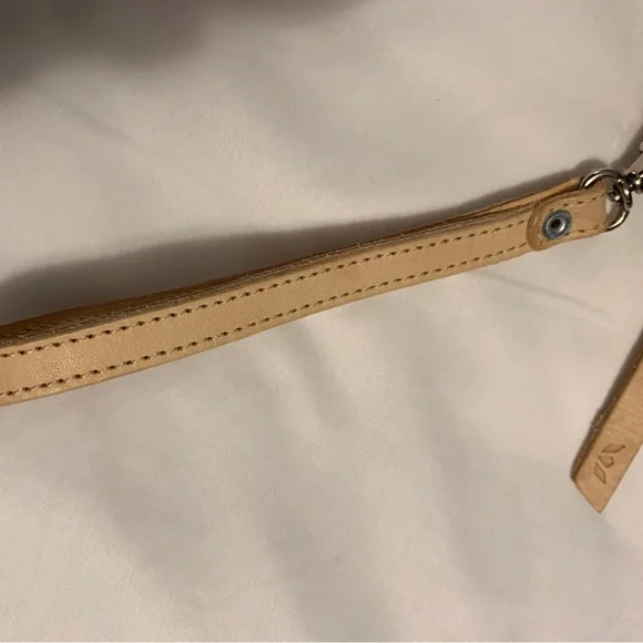 Consuela Colorful Skull Key Holder - Picture 13 of 13